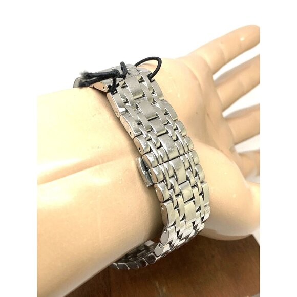 Bulova Men's Watch 96D145 Diamond Black Dial Silver Stainless Steel Quartz CHIP - Picture 10 of 14